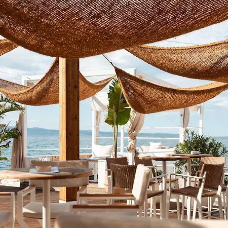 Ξενοδοχείο Radisson Blu & 5*