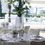 فندق وسبا راديسون بلو 5*
