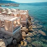وسبا راديسون بلو 5* سبليت