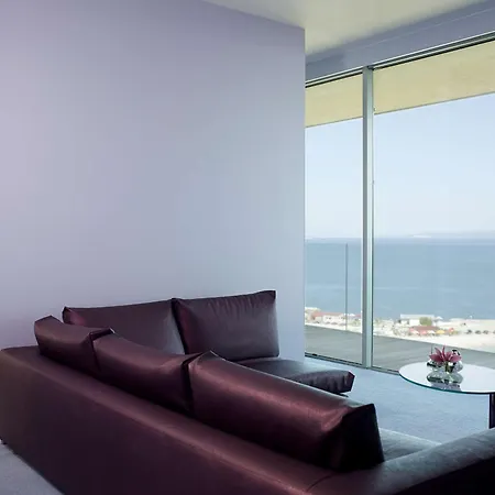 Ξενοδοχείο Radisson Blu & 5*