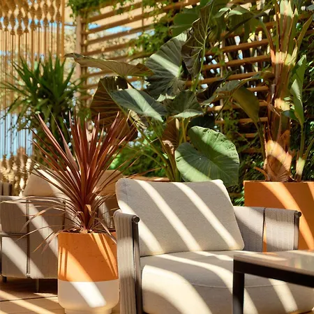 Radisson Blu & Ξενοδοχείο 5*