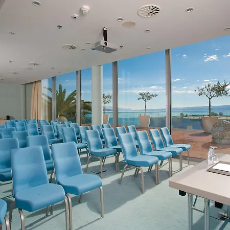 Radisson Blu & Szálloda 5*