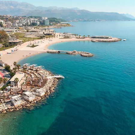 Radisson Blu & Szálloda 5*