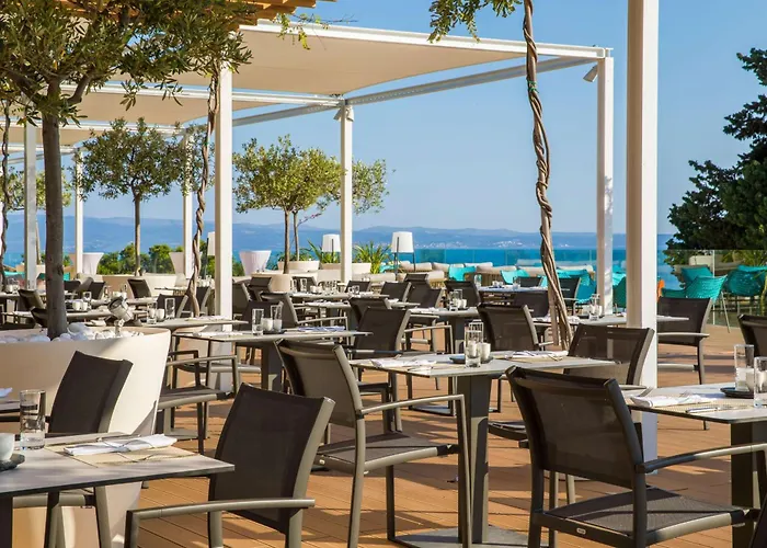 Hotel Radisson Blu & 5*