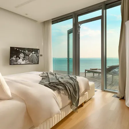 Szálloda Radisson Blu &