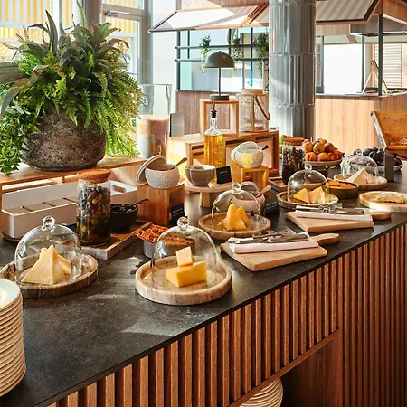 Radisson Blu & Split