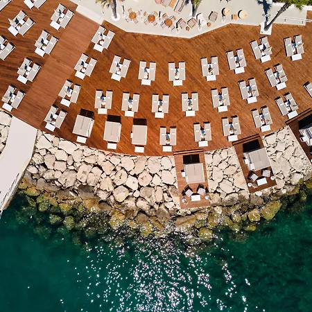 Radisson Blu & Ξενοδοχείο 5*