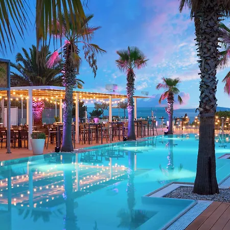 Radisson Blu & Σπλιτ