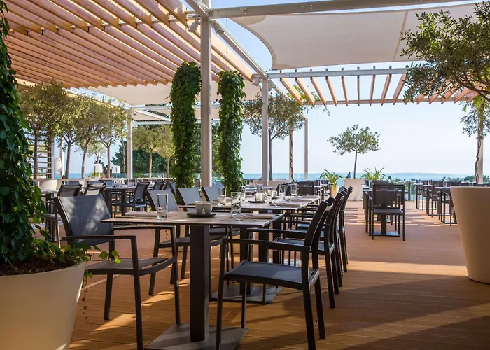 Radisson Blu & 5* Split