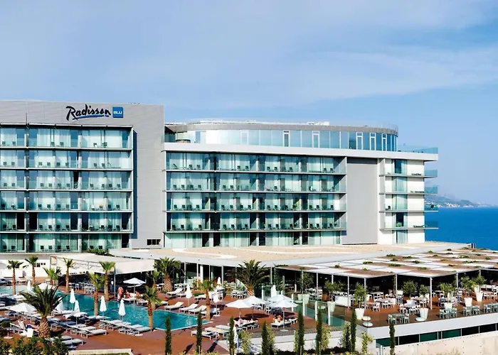Hotell Radisson Blu & 5*