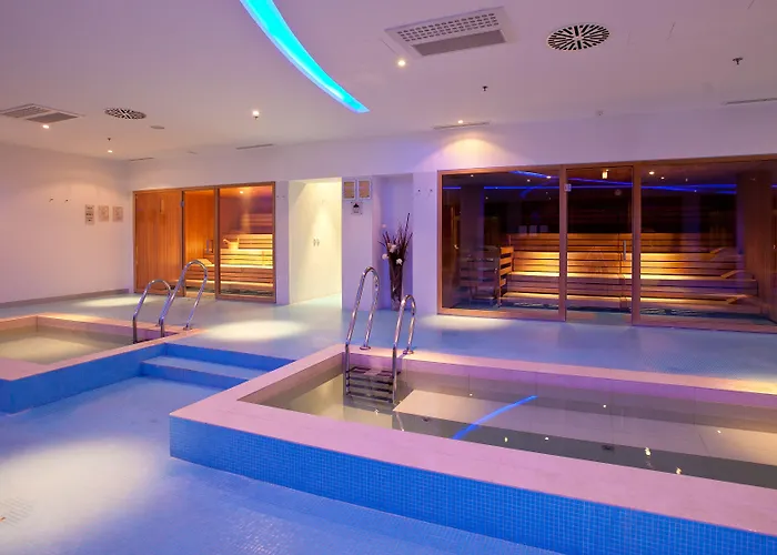 Hotel Radisson Blu & 5*