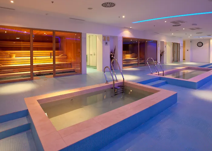 Radisson Blu & Hotell 5*