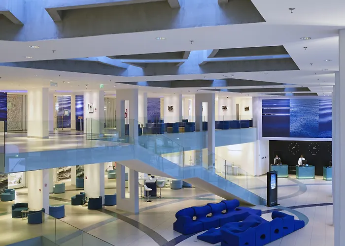 Radisson Blu & Σπλιτ